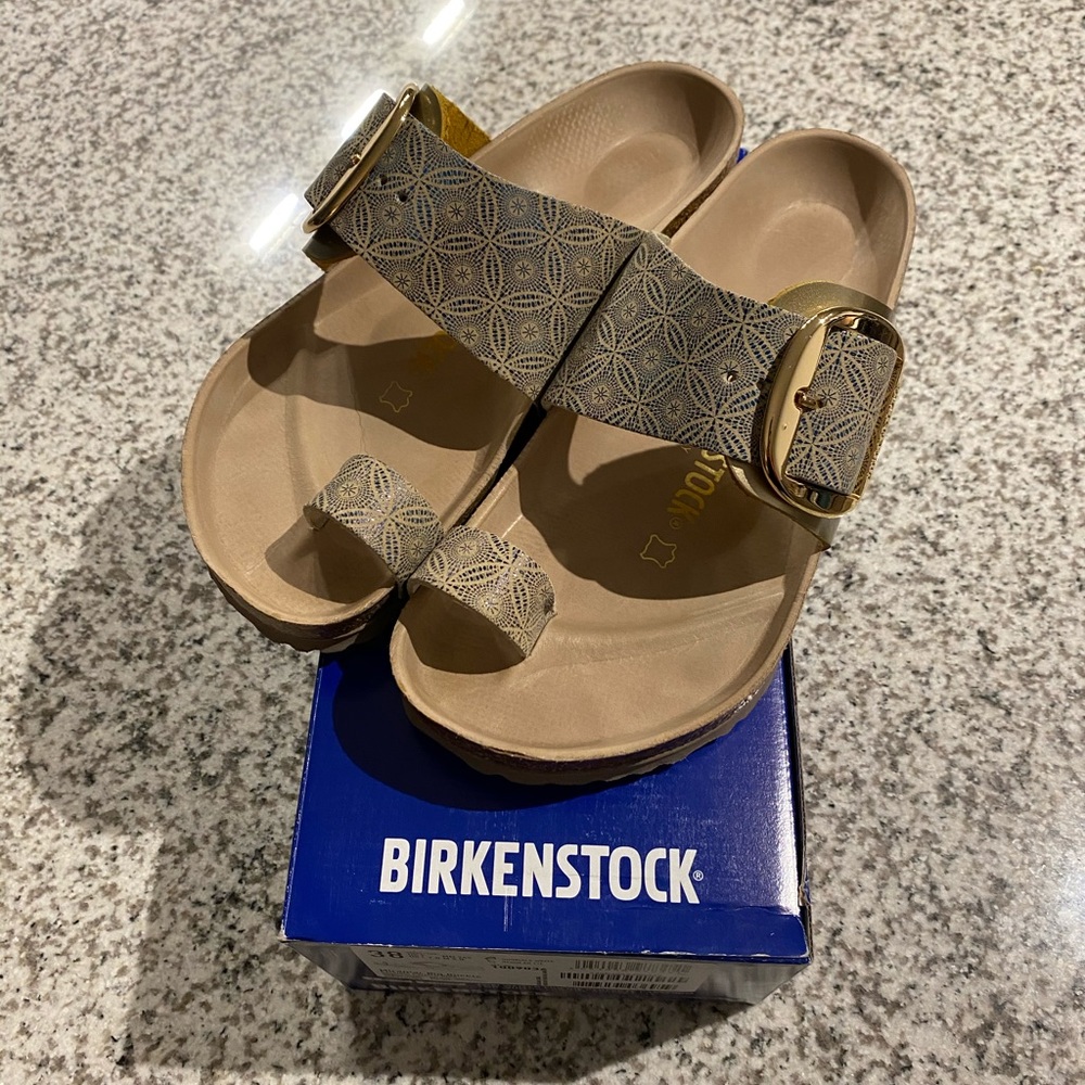 Sz 38 (8 US) Miramar Big Buckle Birkenstock sandal